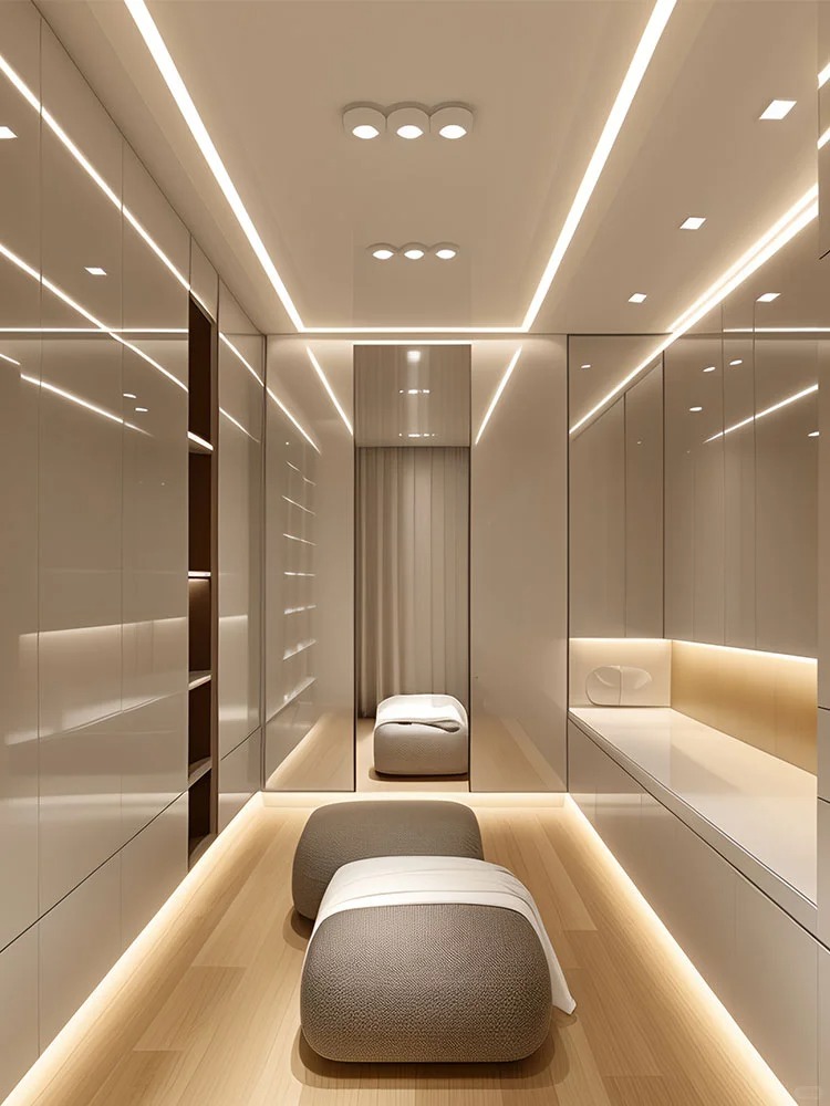 Luxurious Open-style Cloakroom - огляд і ціна Dtc Furniture Hardware