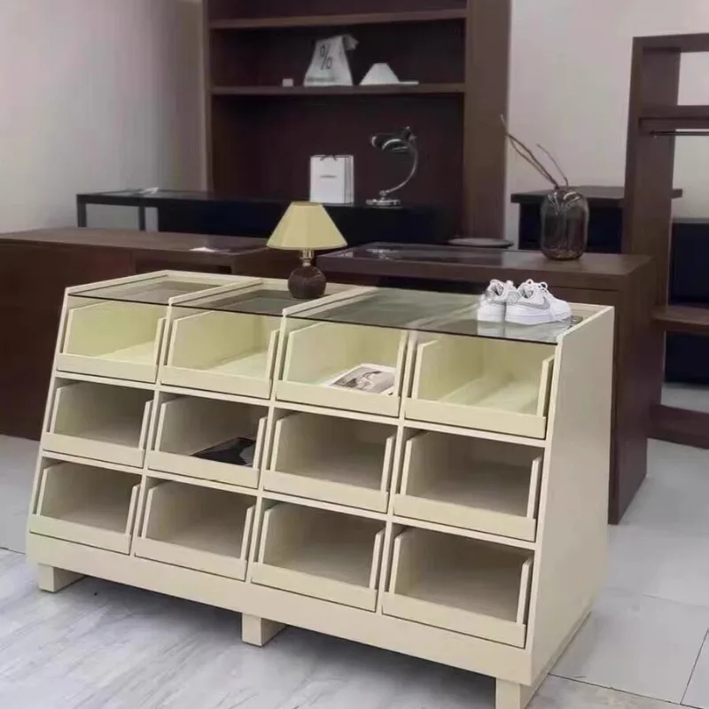 Children's Clothing Store Naka - огляд і ціна Furniture And Hardware Store