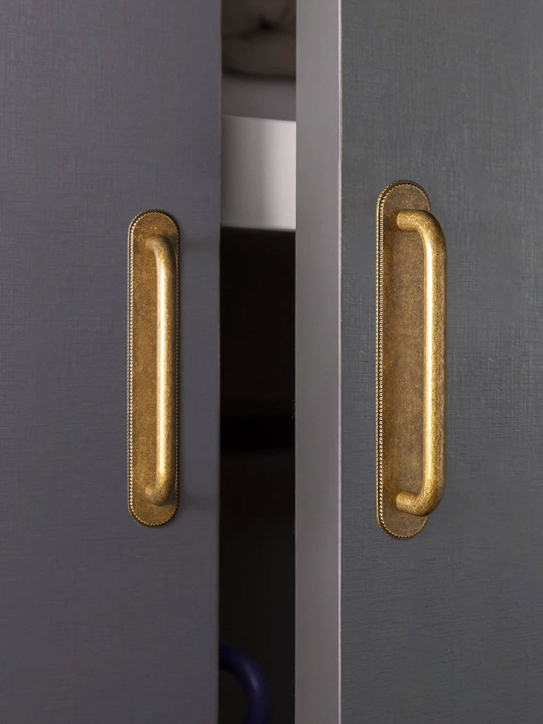 Vintage Cabinet Handles with B - огляд і ціна Furniture Hardware With Backplate